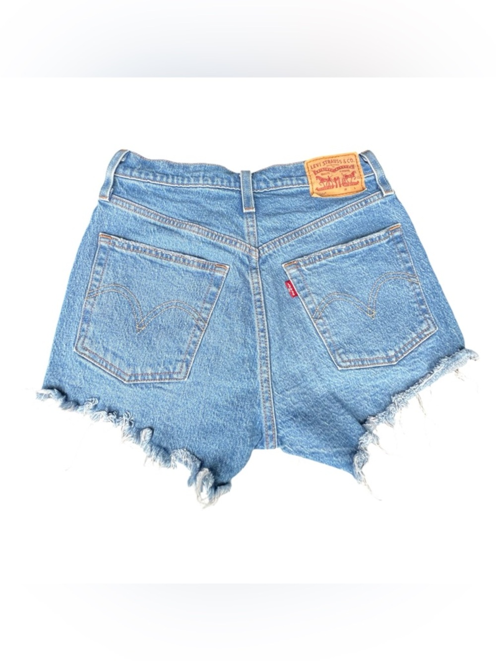 Levis 501 Women’s Medium Wash Denim Shorts - Picture 3 of 5